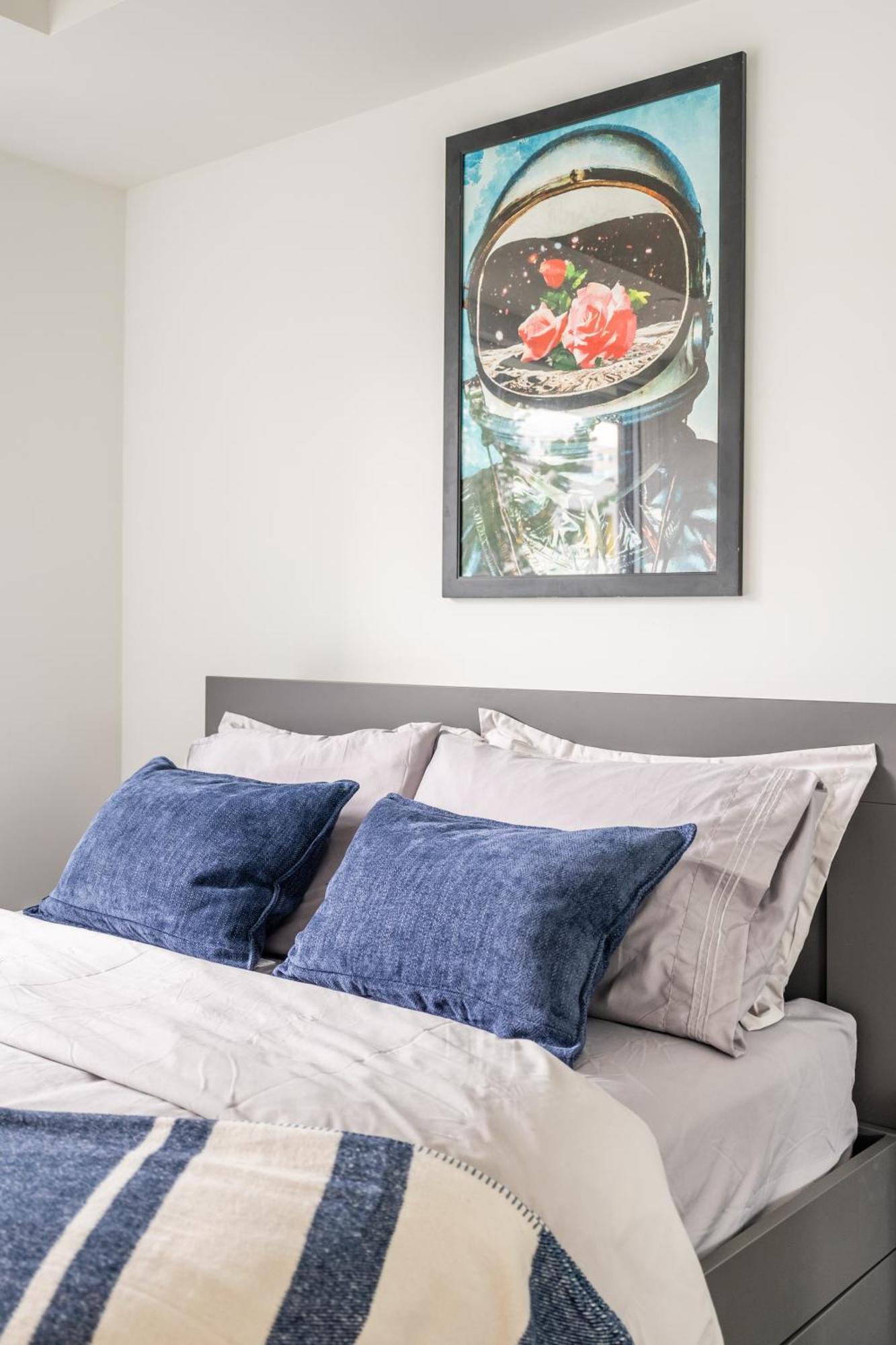 Spacious Corner Apartment Downtown Toronto Extérieur photo