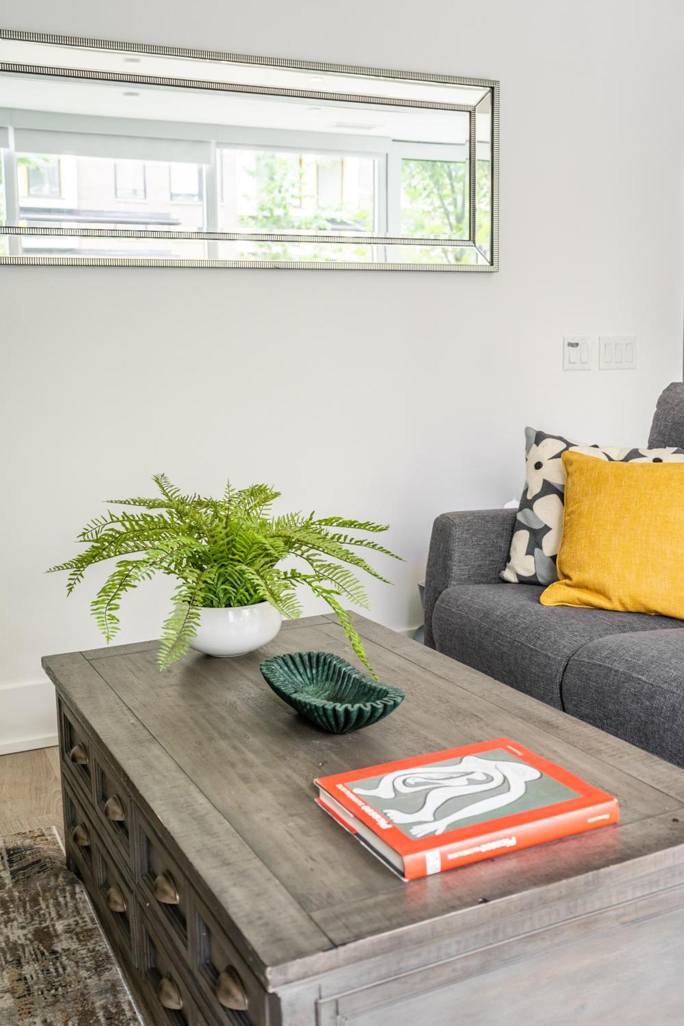 Spacious Corner Apartment Downtown Toronto Extérieur photo