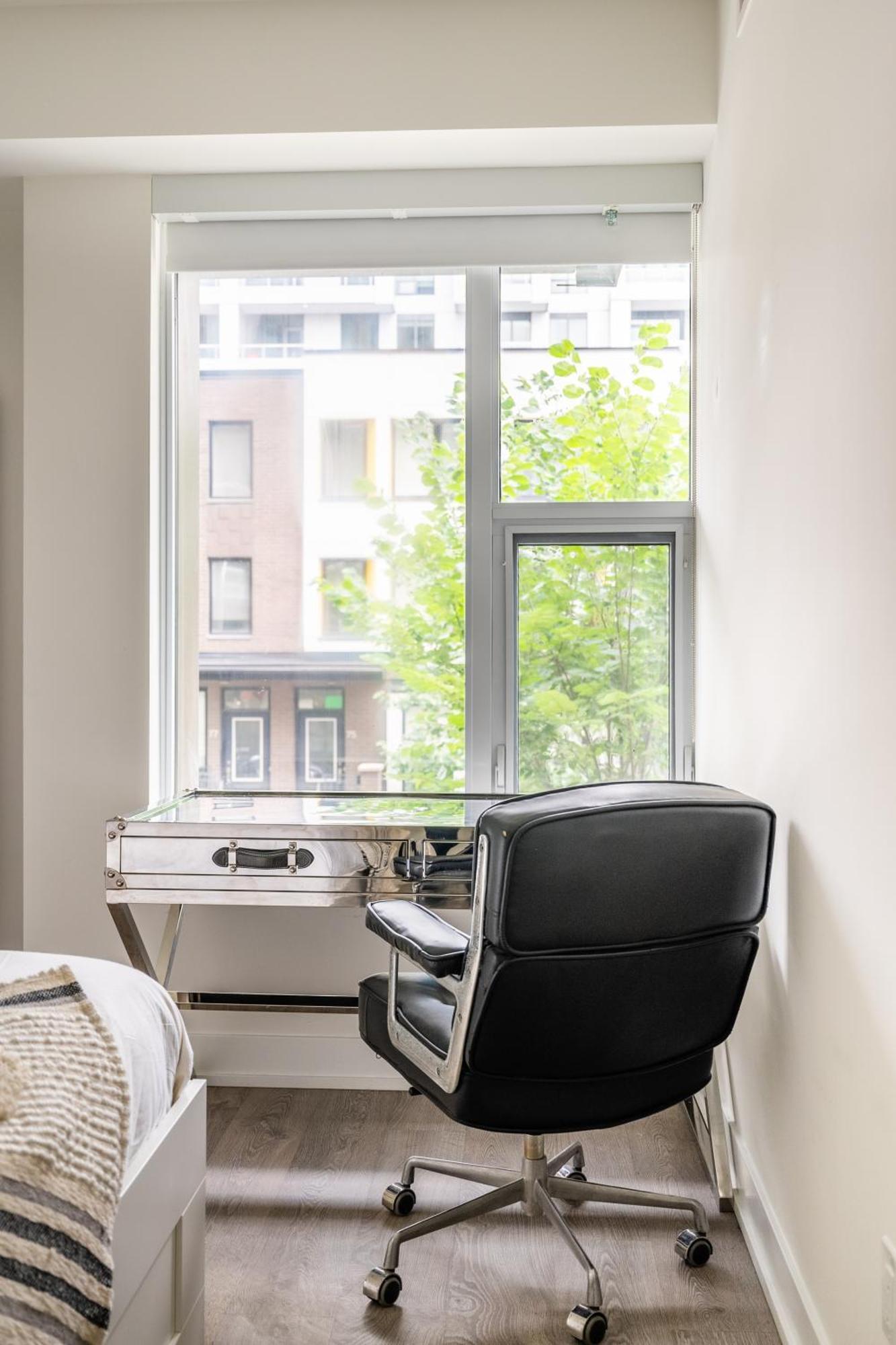 Spacious Corner Apartment Downtown Toronto Extérieur photo