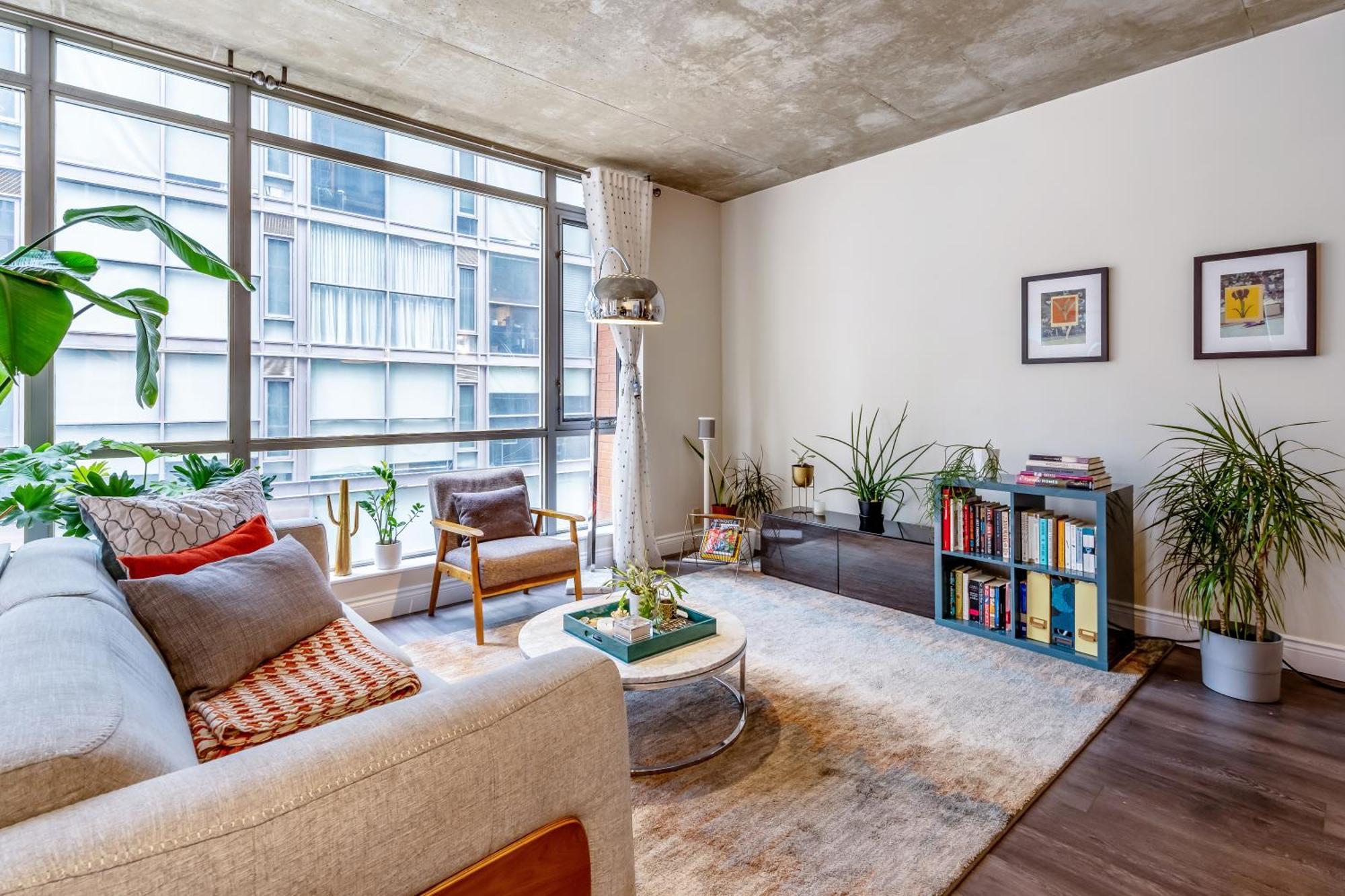 Spacious Corner Apartment Downtown Toronto Extérieur photo